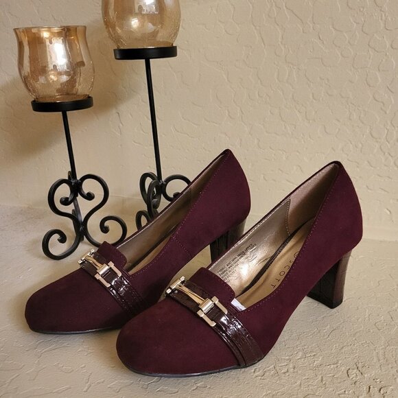 Karen Scott Shoes - Karen Scott Penzey Womens Faux Suede Square Toe Pumps Size 5 NIB